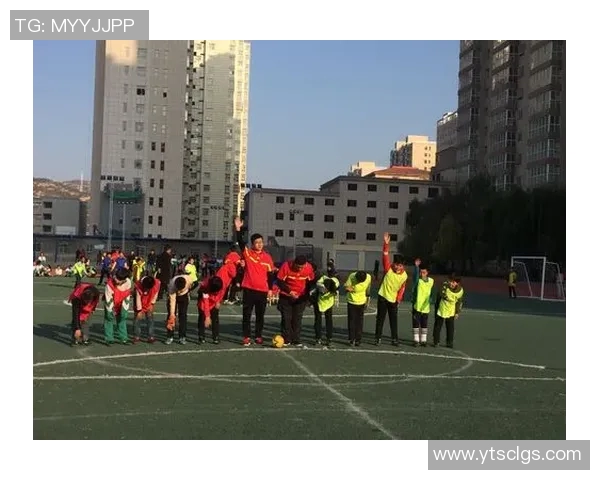 动物们的精彩模仿秀足球明星风采尽在其中