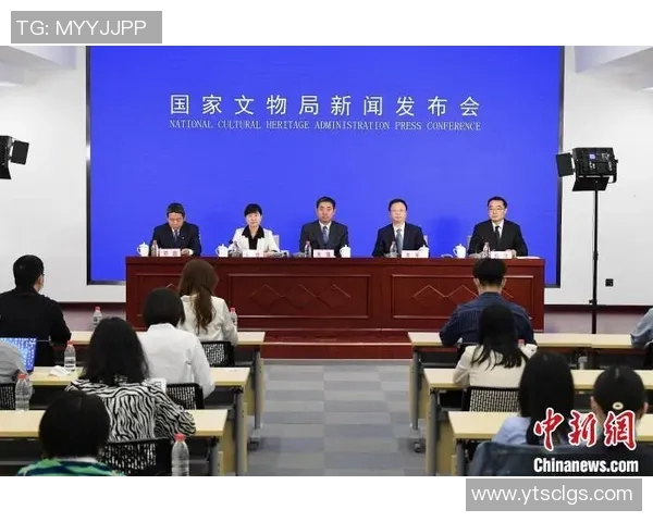 南京排球队与重庆排球队赛后状态分析与复盘探讨