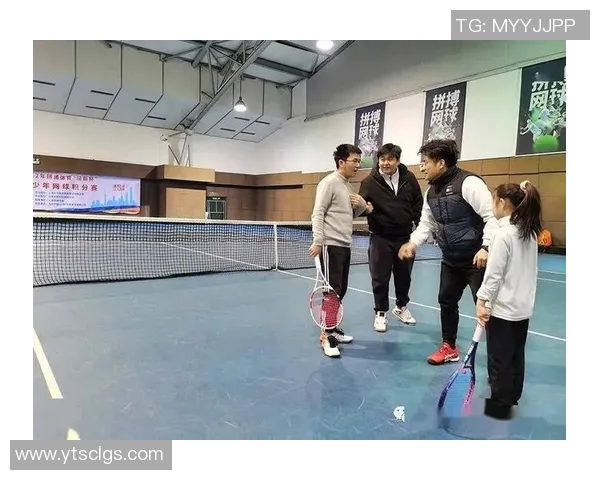 南京网球队在世锦赛中的团队协作展现出卓越实力与默契配合